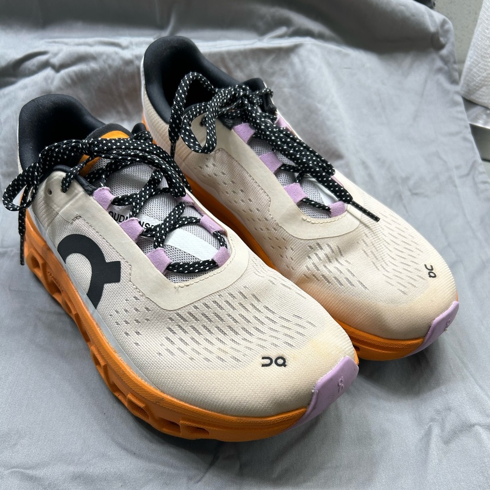 On Cloud Monster women’s 8